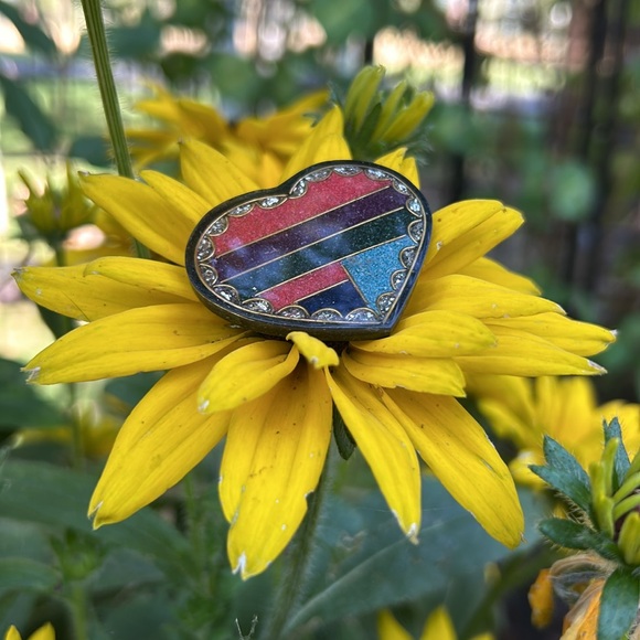 Handmade brooch heart - Picture 3 of 5